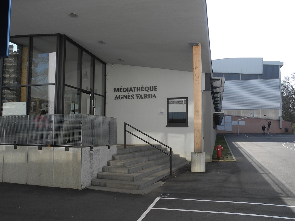 Médiathèque Lycée français