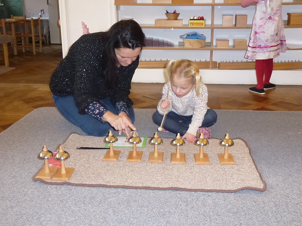 School Montessori house Brussels music